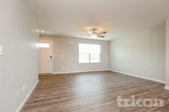 Foto del edificio - 2013 Westchester Dr