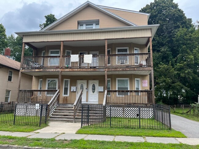 497-499 Edgewood Street - 497-499 Edgewood Street Apartment