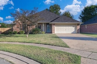 Building Photo - 6003 Cardinal Ln