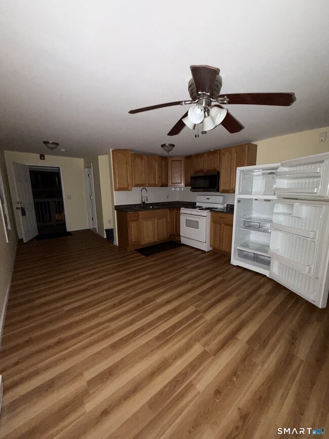 Foto del edificio - 7 Franklin St