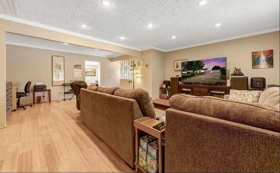 Primary Photo - 7649 S Indian Lake Dr