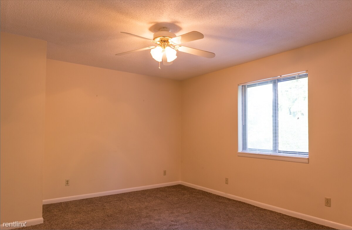 Primary Photo - 2225 Branner Ave