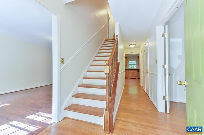 Foto del edificio - 1012 Wildmere Pl