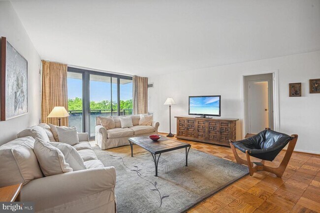 Foto del edificio - 4620 N Park Ave