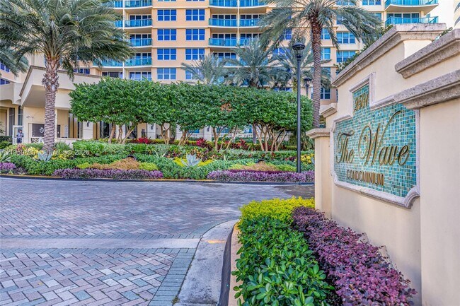 Building Photo - 2501 S Ocean Dr