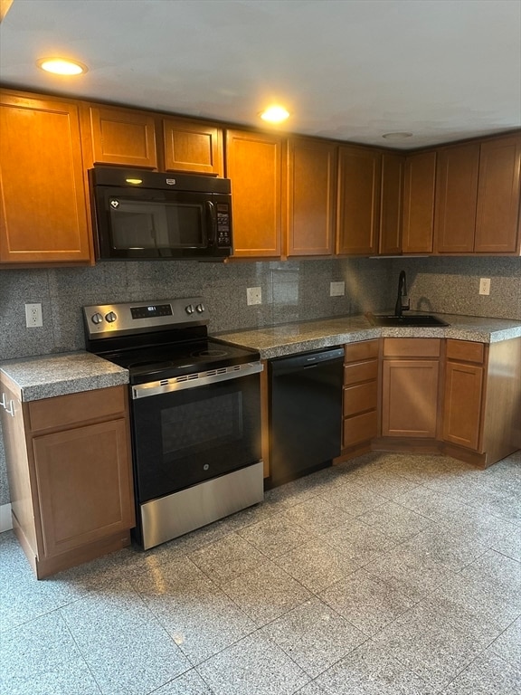 Building Photo - 3 Commercial St