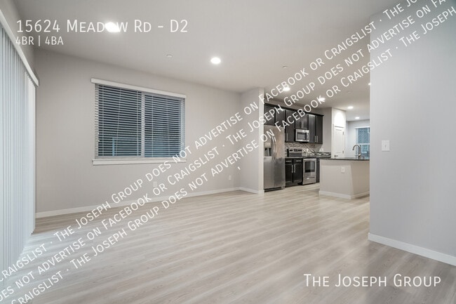 Foto del edificio - 15624 Meadow Rd