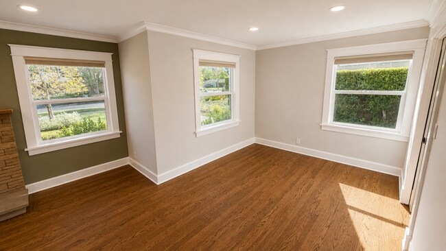 Foto del edificio - 1331 E Maple Ave
