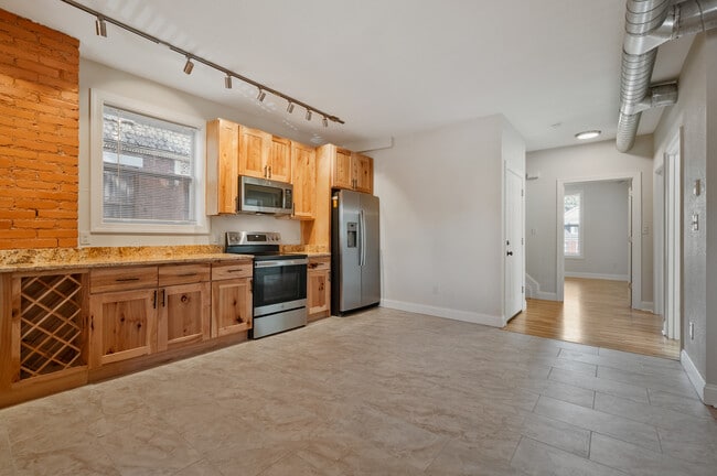 Building Photo - 6736 McPherson Blvd