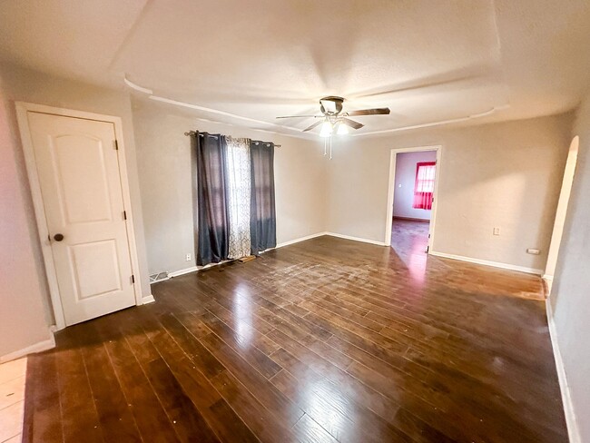 Foto del edificio - 824 Walnut