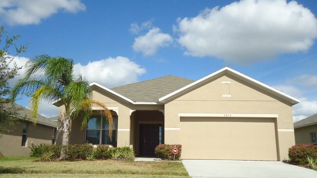 Building Photo - 3056 Cameron Dr