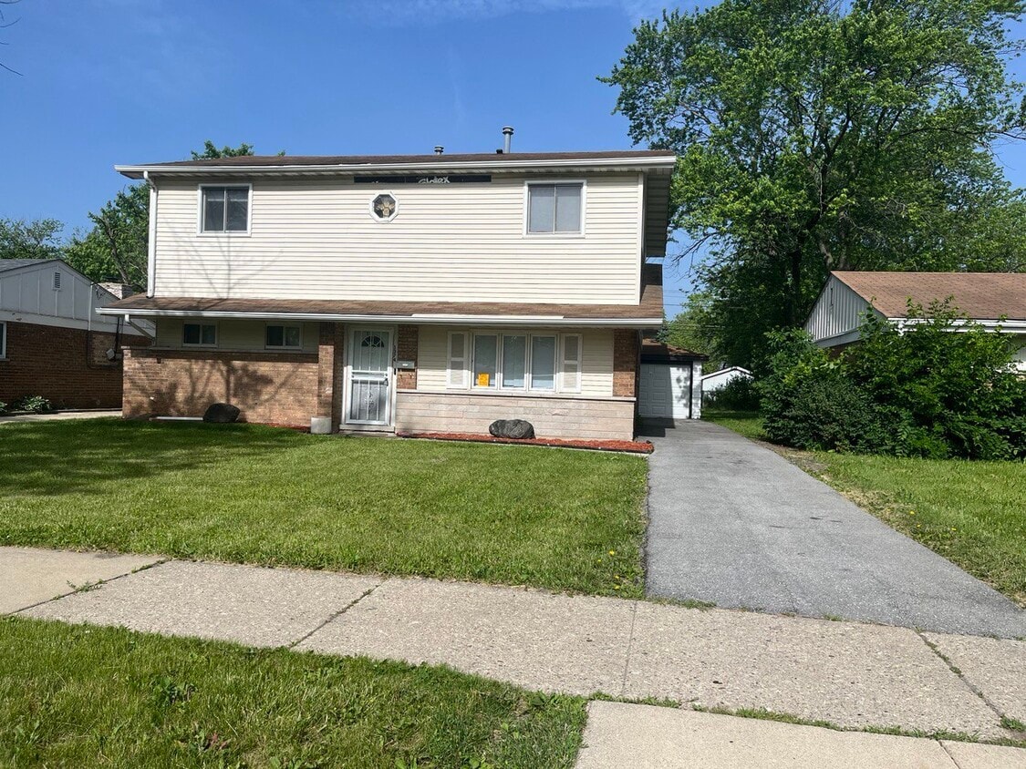 1374 Price Ave, Calumet City, IL 60409 House Rental in Calumet City