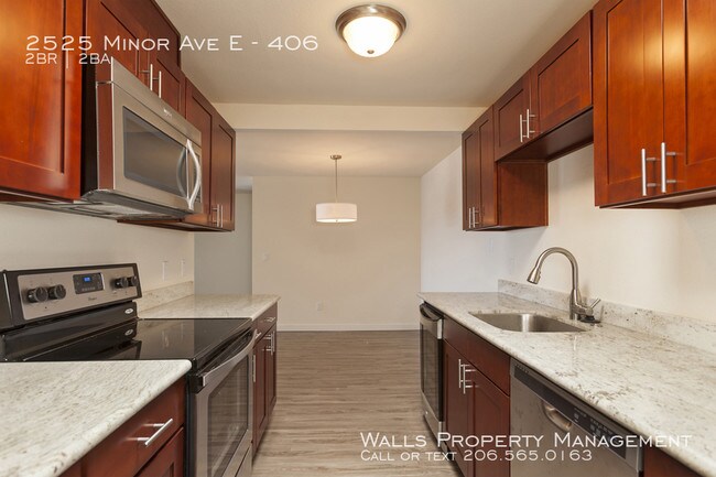 Building Photo - 2525 Minor Ave E