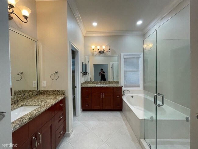 Foto del edificio - 4 br, 2.5 bath House - 3790 Falcon Ridge Cir