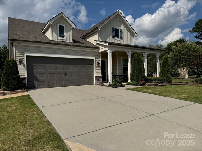 Building Photo - 4641 Collingham Dr
