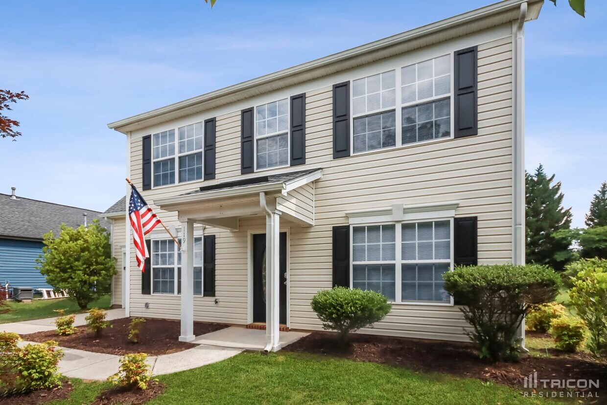 Foto principal - 119 Brantley Pl Dr