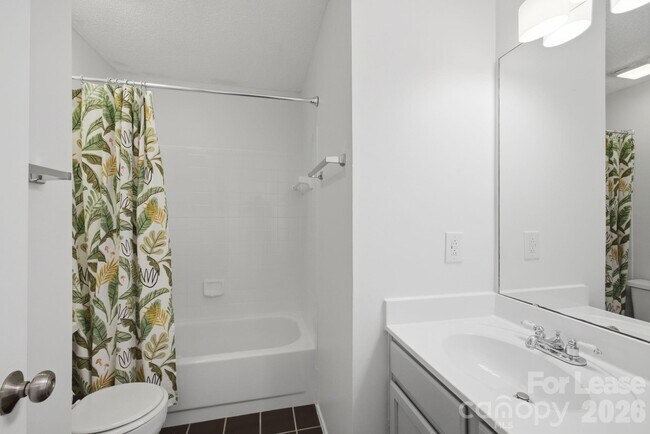 Foto del edificio - 18865 Vineyard Point Ln
