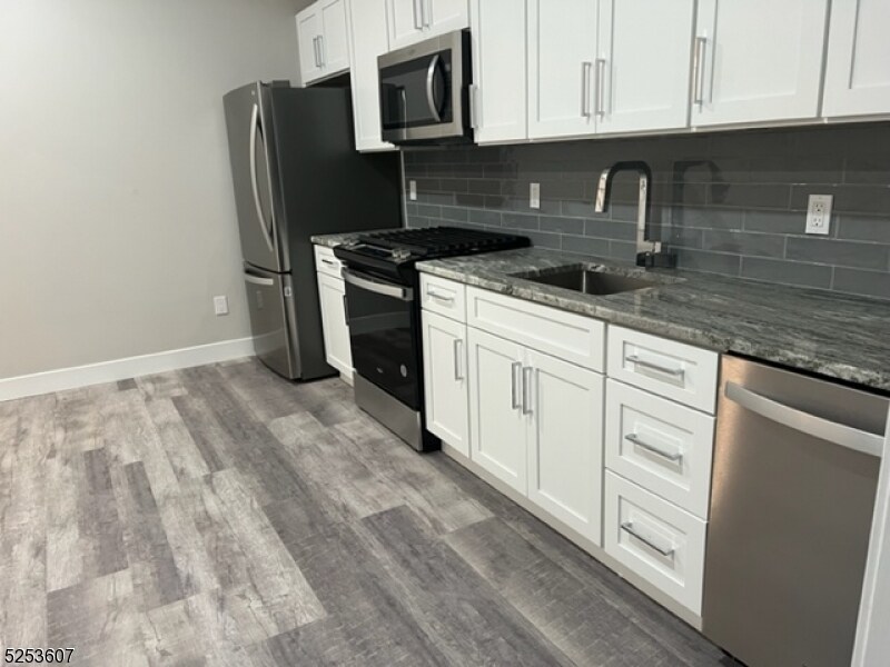 169 Spring St Unit 4, Newton, NJ 07860 Room for Rent in Newton, NJ