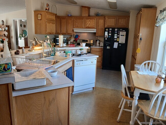 Foto del edificio - 50 Ballenger Ranch Rd