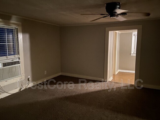 Building Photo - 135 Poplar Grove Rd