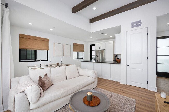 Foto del edificio - 1286 Molara Ln