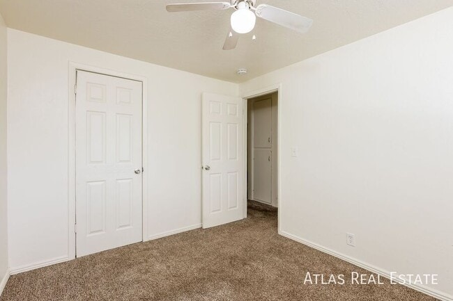 Foto del edificio - 3653 S 200 E