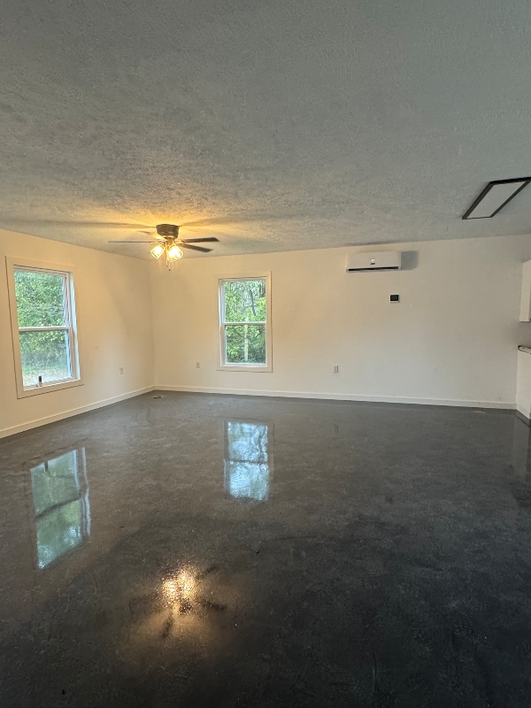 Building Photo - 5314 East Ave