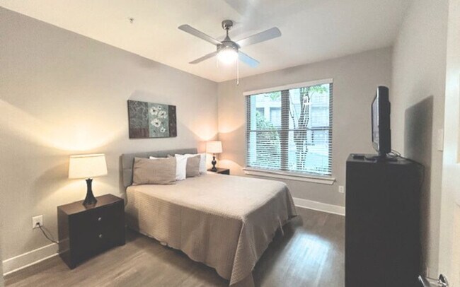 Foto del edificio - 1160 Johnson Ferry Rd NE