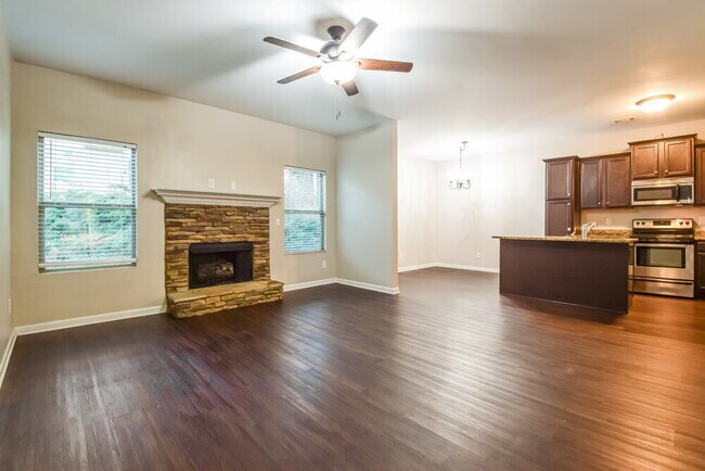 Building Photo - 116 Bethany Manor Dr