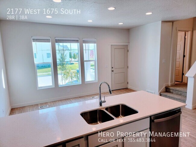 Building Photo - 2177 W 1675 S