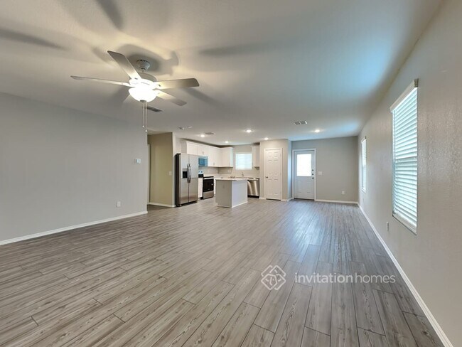 Foto del edificio - 1923 Cherry Bark Ln