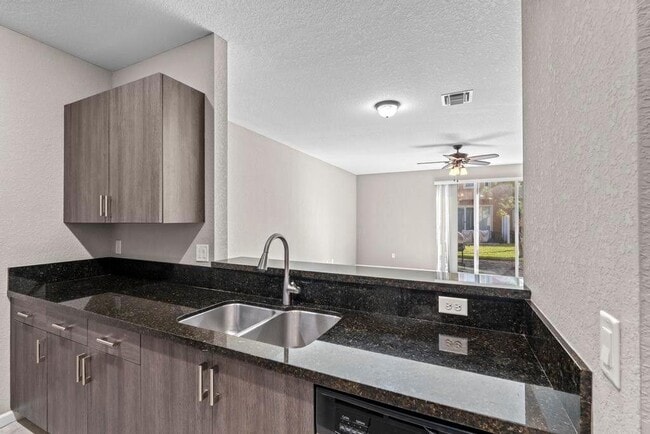 Foto del edificio - 5982 Monterra Club Dr