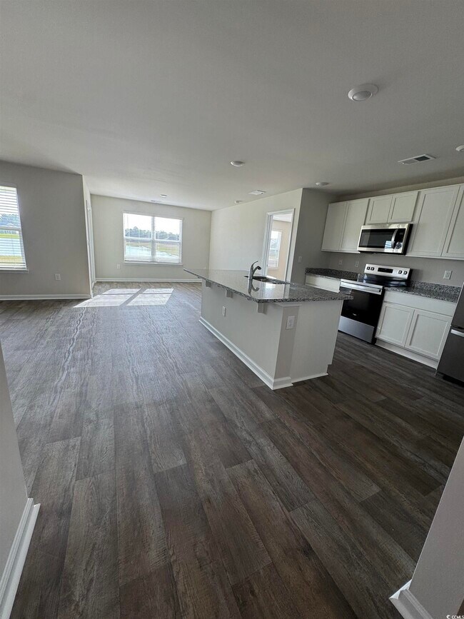 Building Photo - 403 Acosta Cir