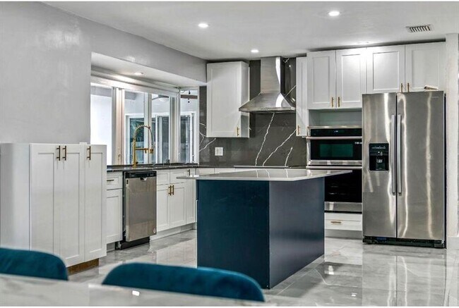 Foto del edificio - 4811 Hayes St