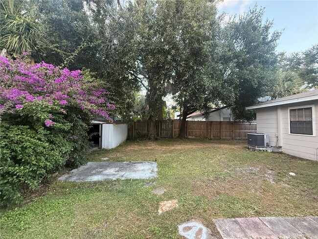 Foto del edificio - 3619 S Hesperides St