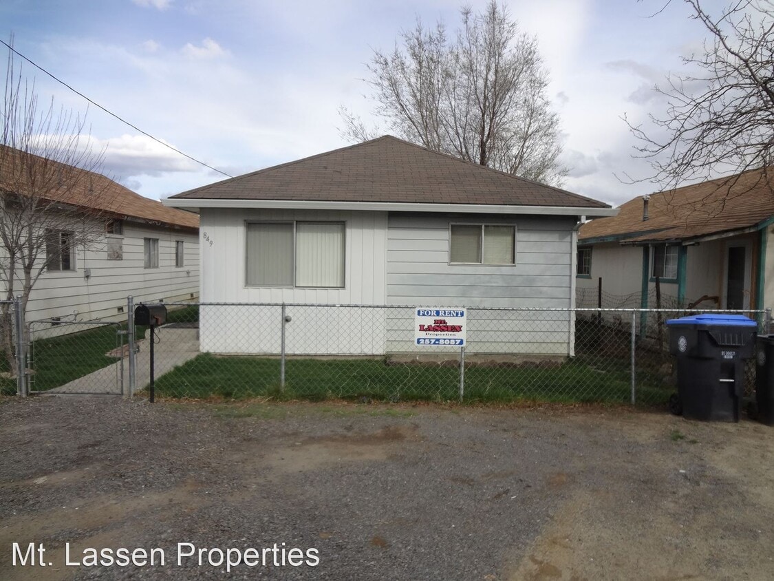 3 br, 1 bath House 849 Shasta Street House for Rent in Susanville