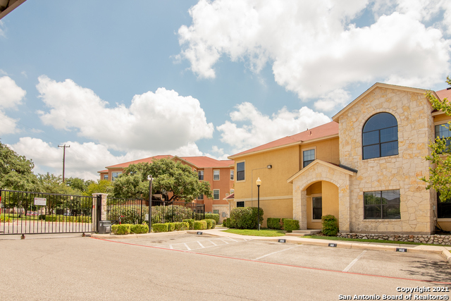 Building Photo - 6160 Eckhert Rd