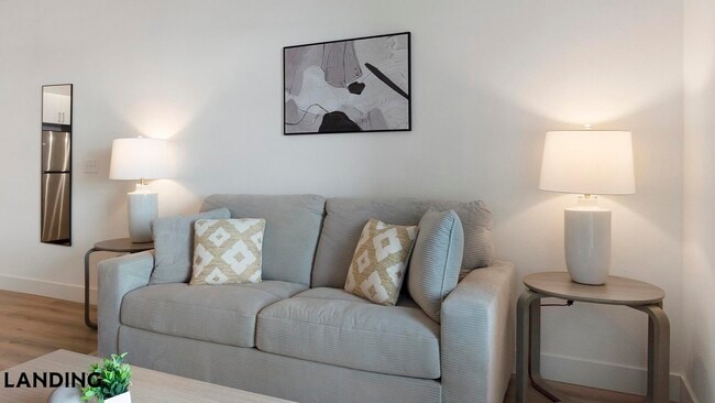 Building Photo - 10670 Jake Jabs Blvd