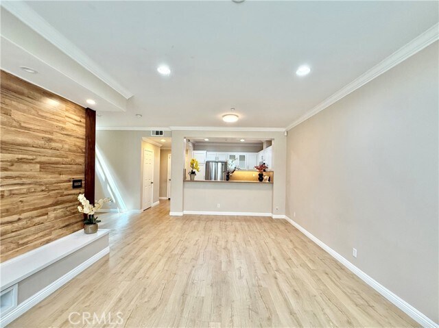 Foto del edificio - 61 Wildflower Pl