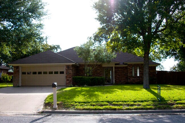 Foto del edificio - 1326 Prairie Wind Blvd