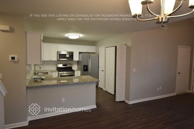 Foto del edificio - 11028 Astor Hill Dr