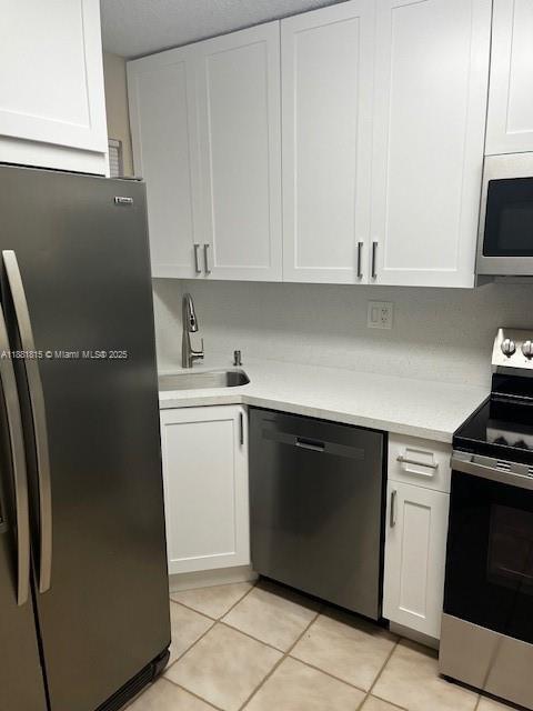 Foto principal - 2740 W 76th St
