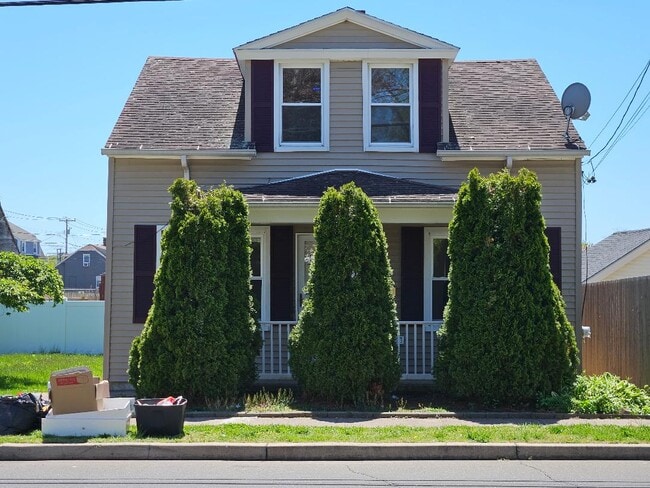 Building Photo - 18 Dodge Ave
