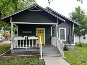 Building Photo - 305 S Washington Ave