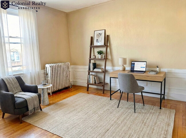 Building Photo - 330 St Paul St