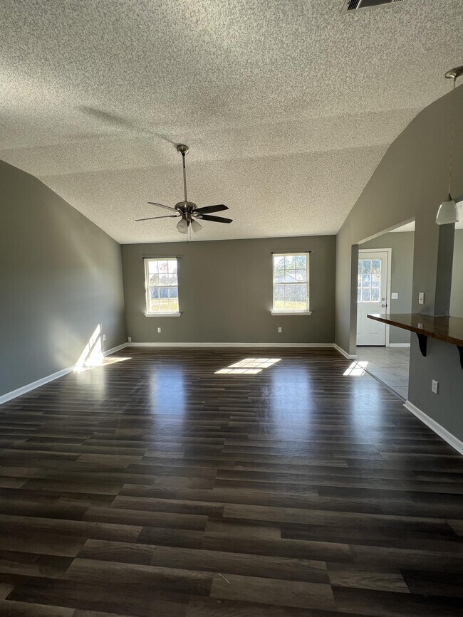 Building Photo - 1025 Barley Dr