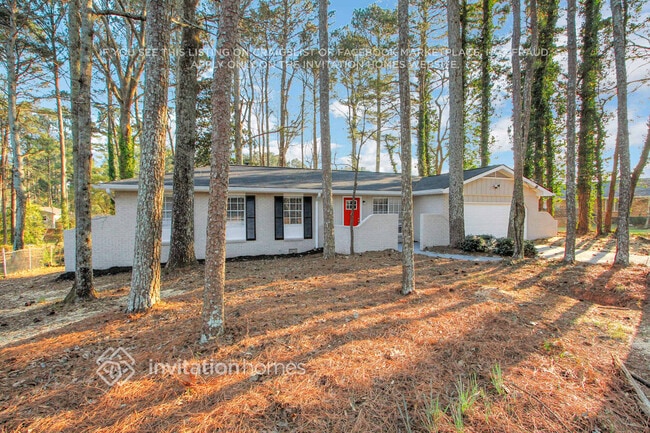 Building Photo - 5801 Oakleaf Dr
