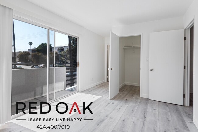Foto del edificio - ~1 Month FREE~ Beautiful Two Bedroom with ...