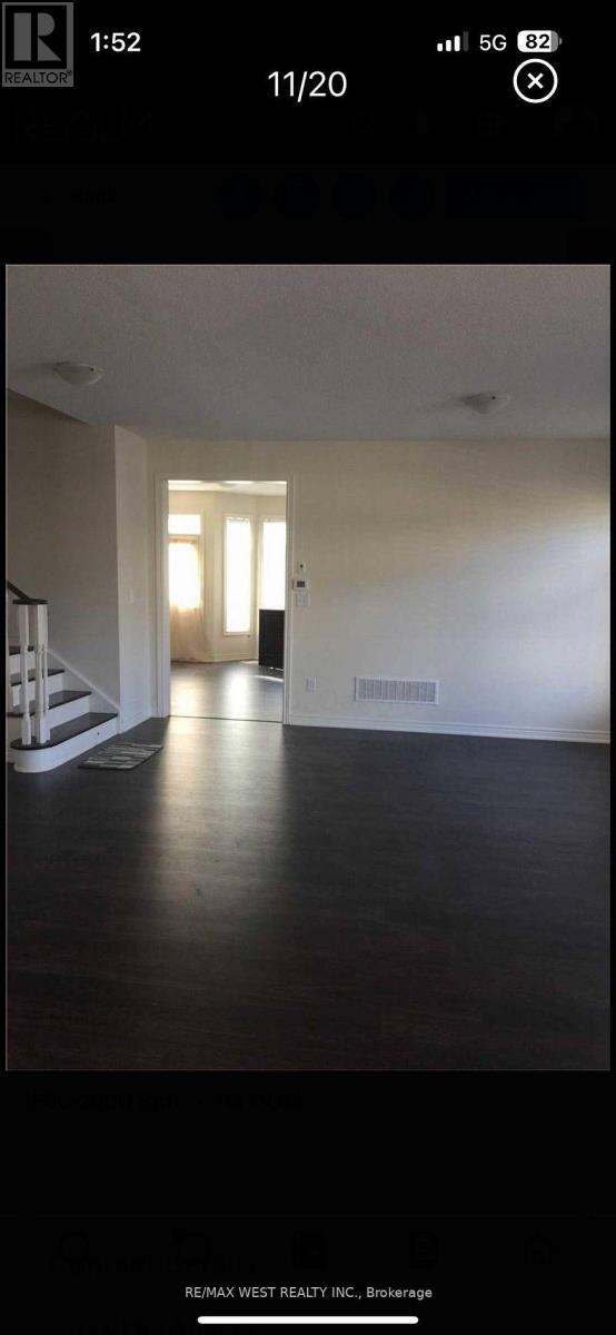 Building Photo - 3052 Max Khan Blvd