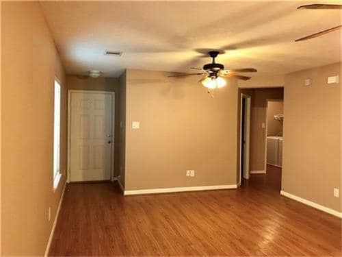 Building Photo - 12113 Medina Lake Dr